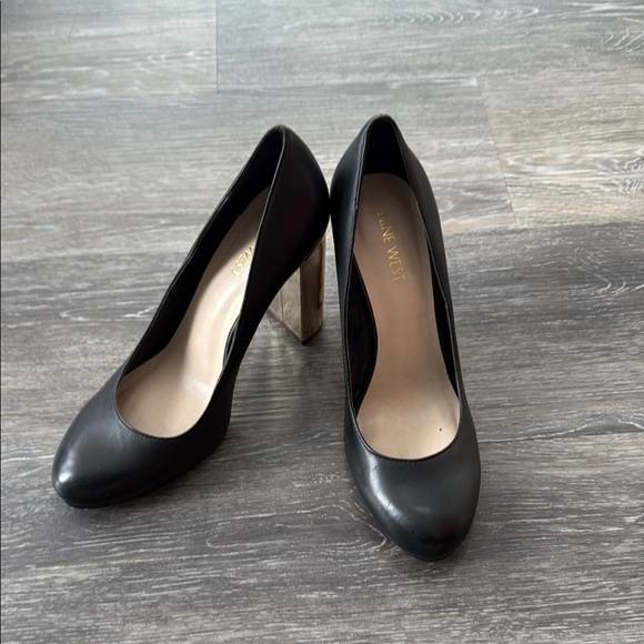 Nine West block heel Women's Shoes with gold heel - Picture 4 of 4